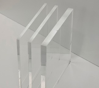 Plaque plexiglass transparent sur mesure